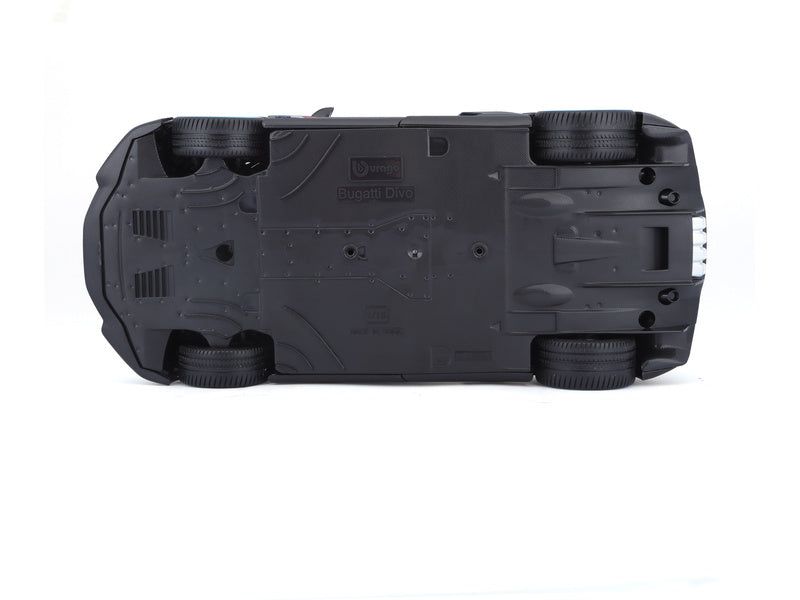 Bburago Bugatti Divo 1:18 stříbrná