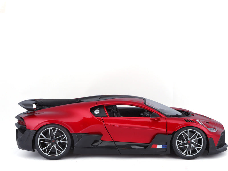 Bburago Bugatti Divo 1:18 červená