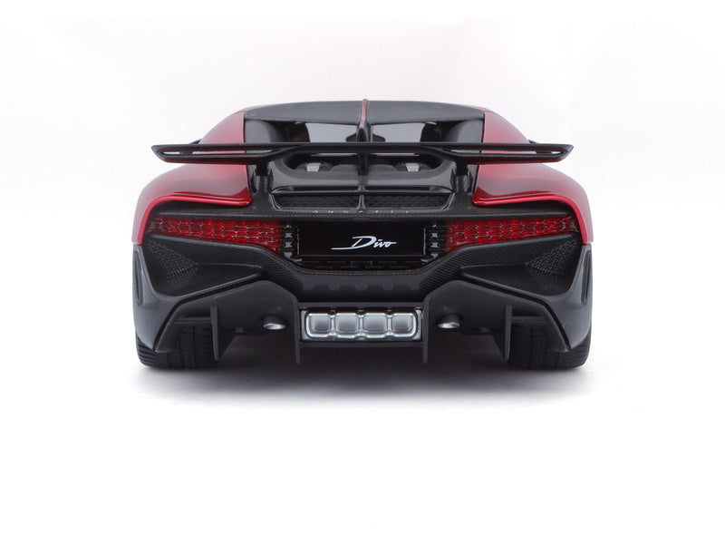 Bburago Bugatti Divo 1:18 červená