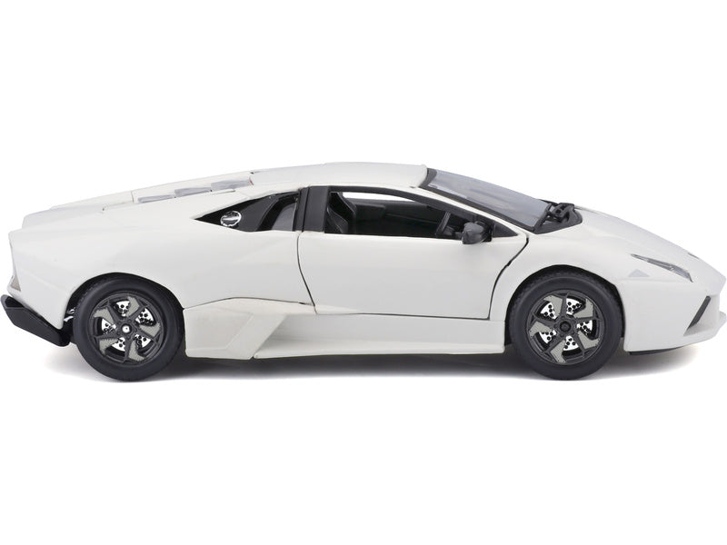 Bburago Plus Lamborghini Reventón 1:24 bílá