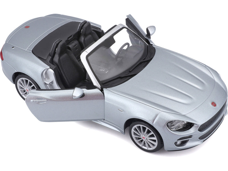 Bburago Plus Fiat 124 Spider 1:24 stříbrná metalíza