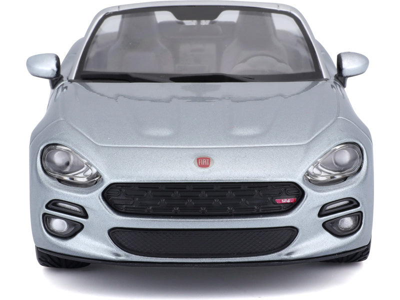 Bburago Plus Fiat 124 Spider 1:24 stříbrná metalíza