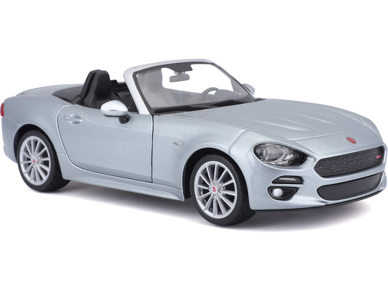 Bburago Plus Fiat 124 Spider 1:24 stříbrná metalíza
