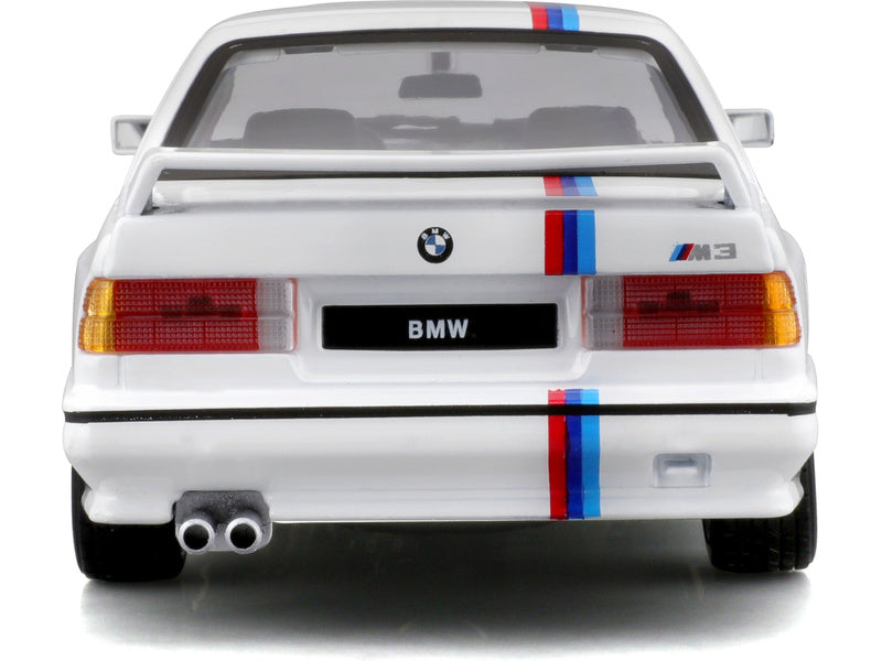 Bburago BMW 3 Series M3 1988 1:24 bílá