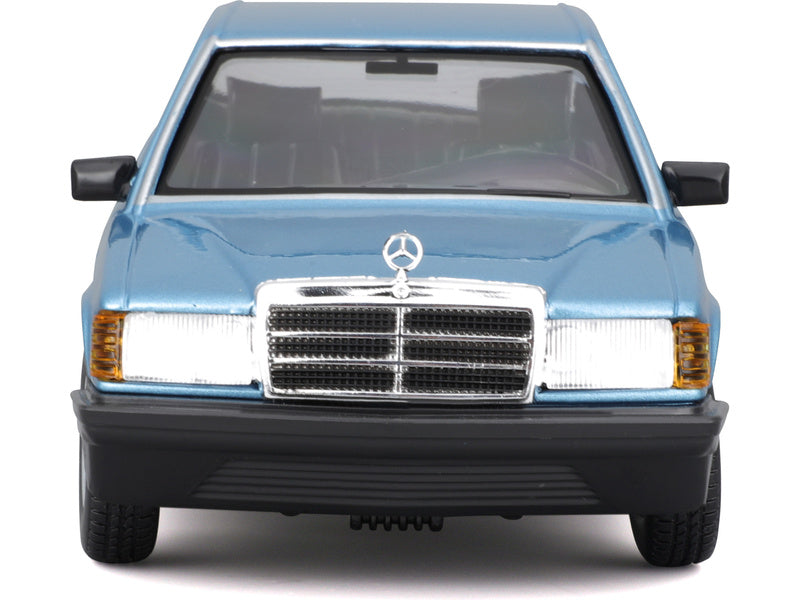Bburago Mercedes-Benz 190E 1987 1:24 diamantová modrá