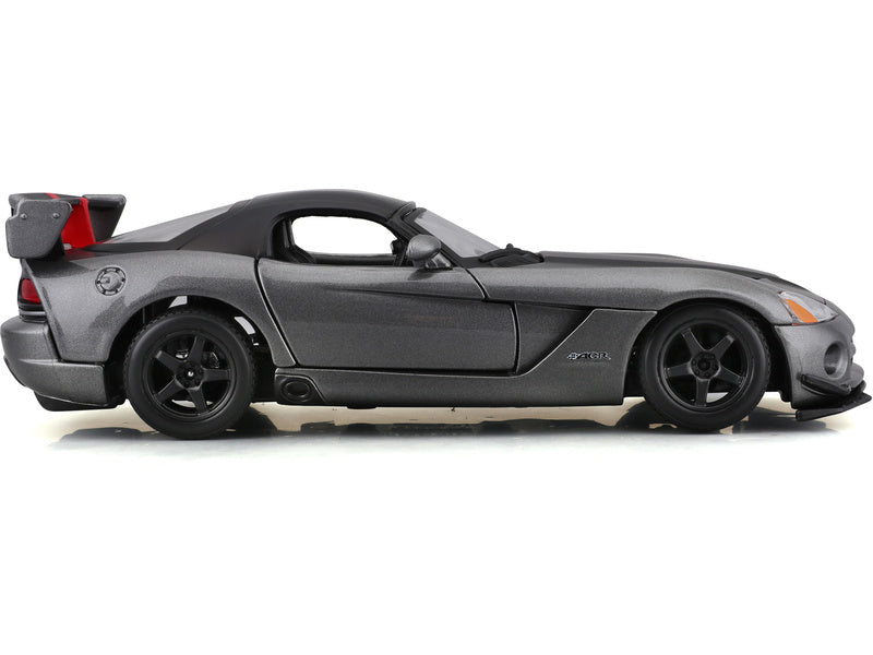 Bburago Dodge Viper SRT 10 ACR 1:24 stříbrná