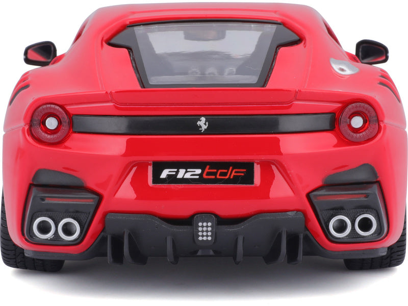 Bburago Ferrari F12TDF 1:24 červená