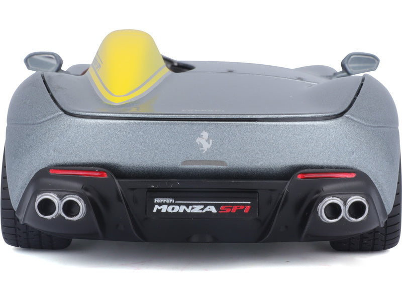 Bburago Ferrari Monza SP1 1:24 stříbrná