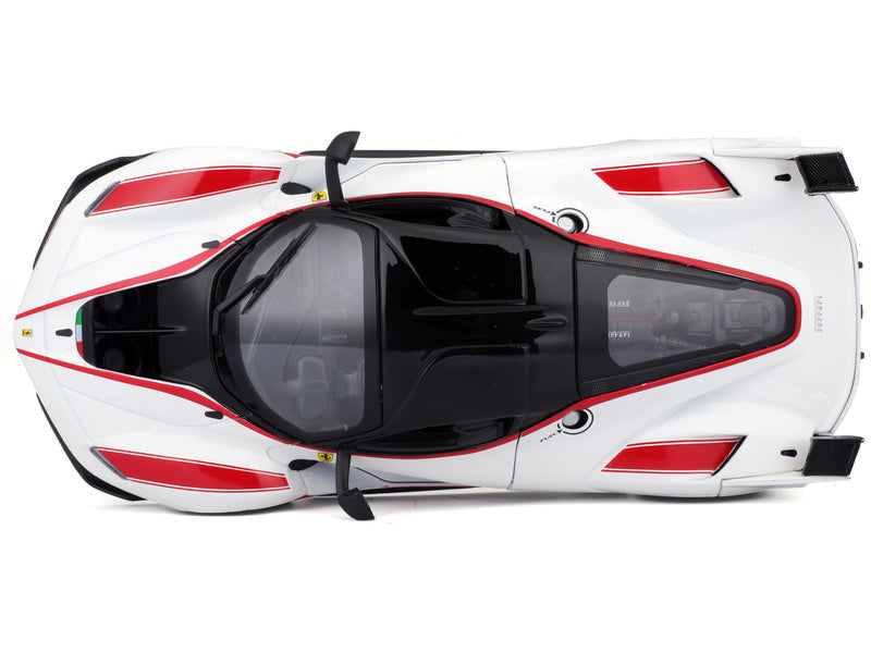 Bburago Ferrari FXX K 1:24 bílá