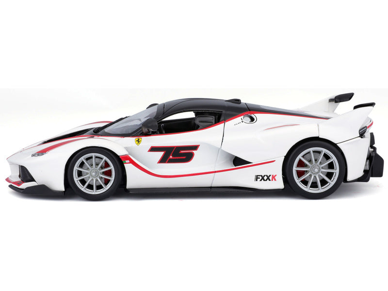 Bburago Ferrari FXX K 1:24 bílá
