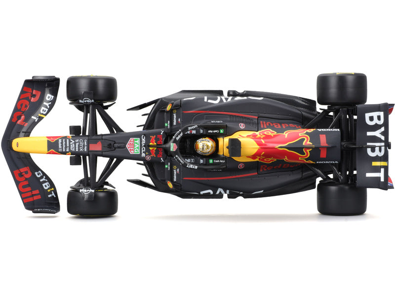 Bburago Oracle Red Bull Racing RB18 1:24 #1 Verstappen
