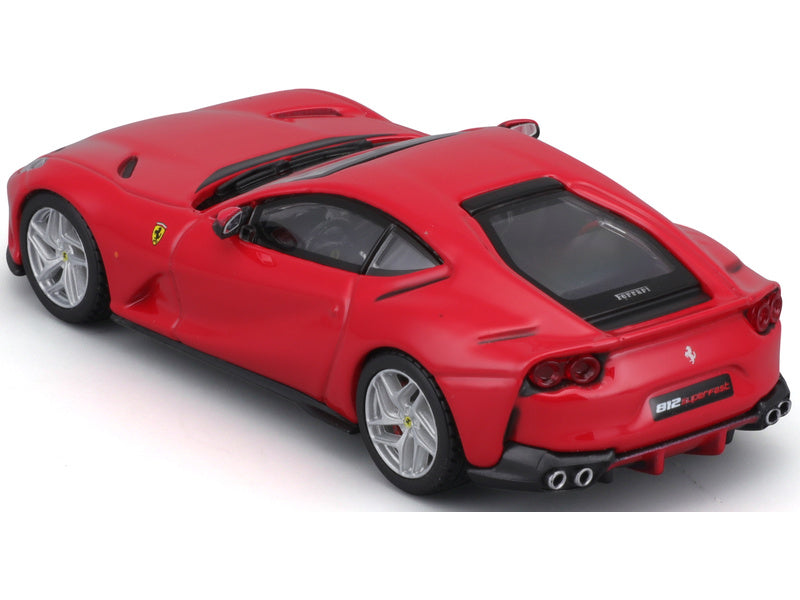 Bburago Signature Ferrari 812 Superfast 1:43 červená
