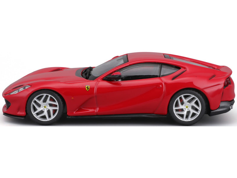 Bburago Signature Ferrari 812 Superfast 1:43 červená