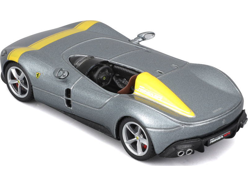 Bburago Signature Ferrari Monza SP1 1:43 stříbrná