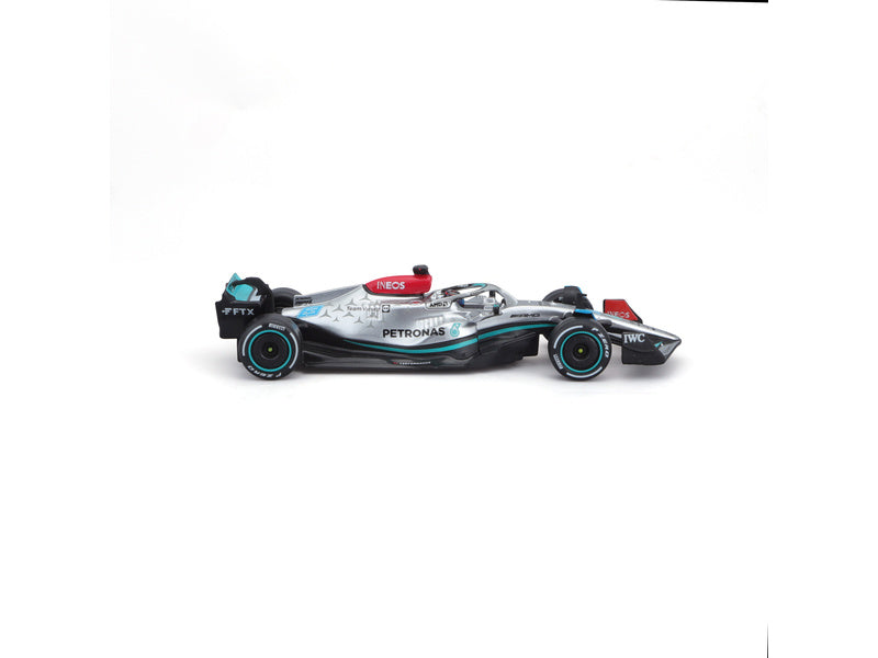 Bburago Signature Mercedes AMG Petronas W13 1:43 #63 George Russel