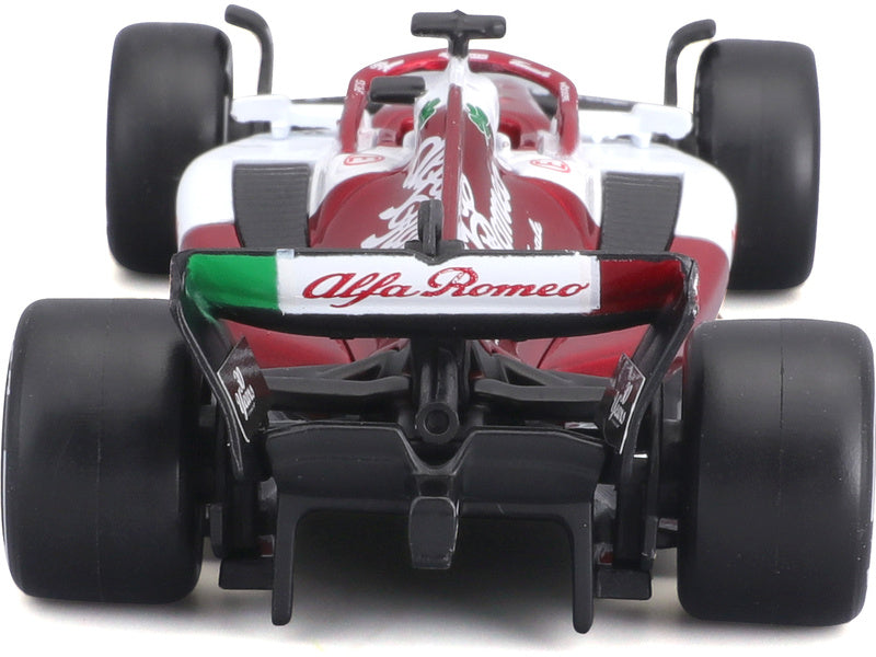 Bburago Signature Alfa Romeo Orlen C42 1:43 #77 Valtteri Botas