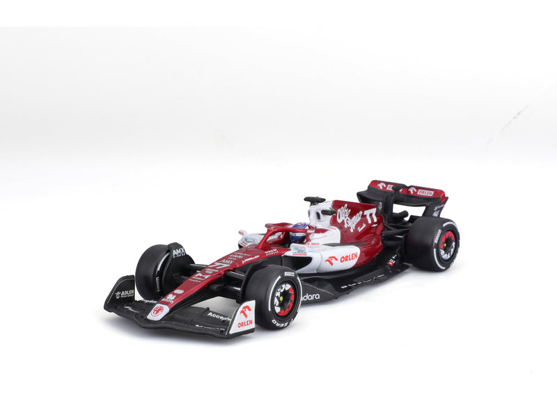 Bburago Signature Alfa Romeo Orlen C42 1:43 #77 Valtteri Botas