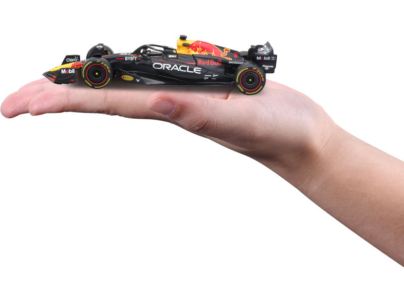 Bburago Red Bull Racing RB19 1:43 #1 Verstappen