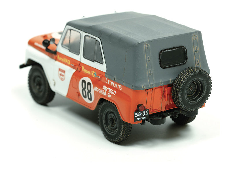 Zvezda UAZ-469 (1:43)