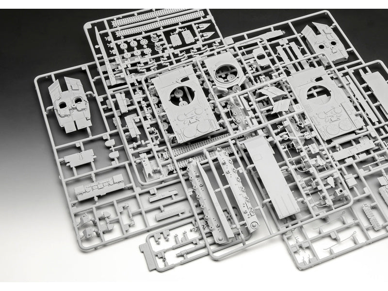 Revell Leopard 2 A7V (1:72)