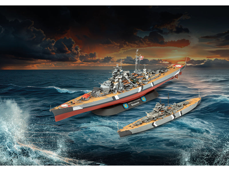 Revell The Legendary Bismarck (1:700 + 1:1200) (giftset)