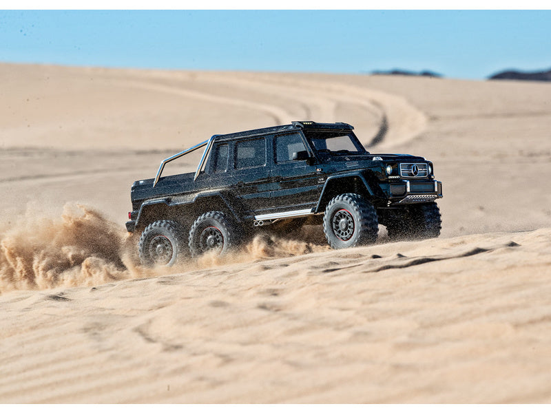 Traxxas TRX-6 Mercedes G 63 6x6 1:10 RTR černý