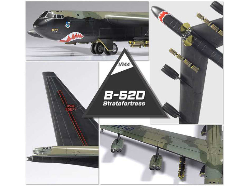 Academy Boeing B-52D Stratofortress (1:144)