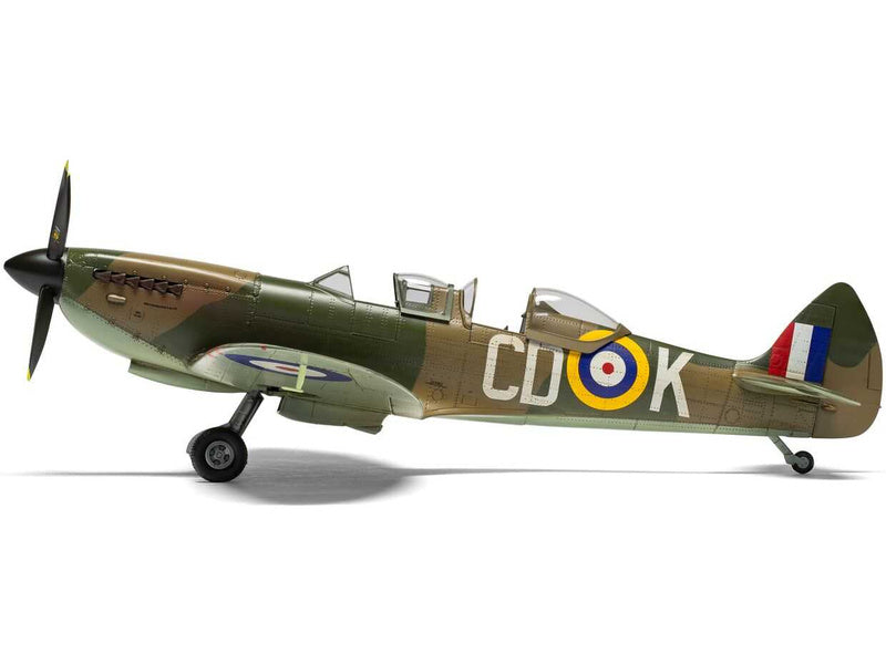 Airfix Supermarine Spitfire Tr.9 (1:48)