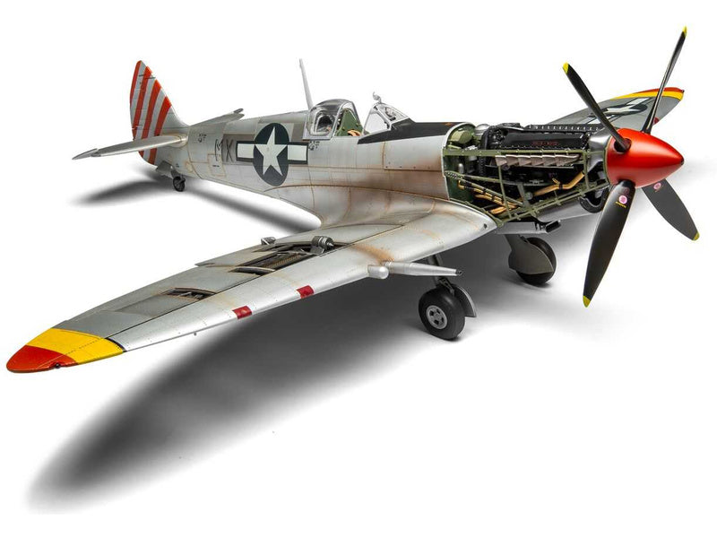 Airfix Supermarine Spitfire Mk.VIII (1:24)