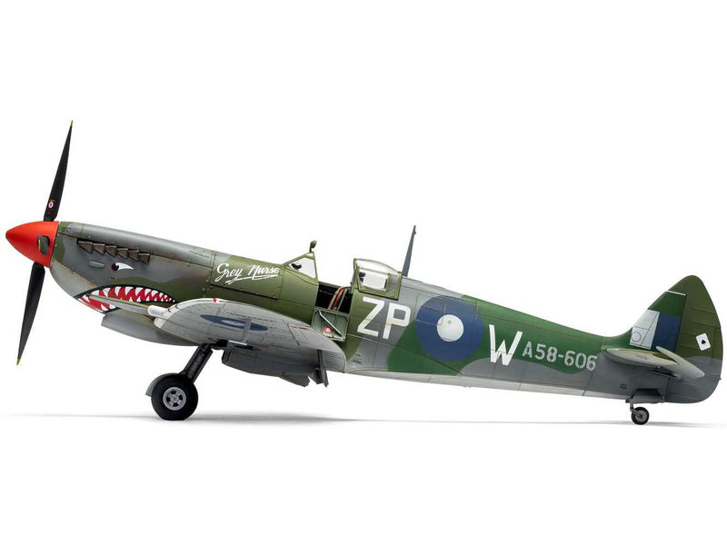 Airfix Supermarine Spitfire Mk.VIII (1:24)