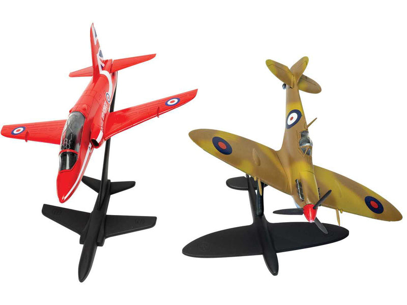 Airfix Supermarine Spitfire, BAe Hawk (1:72) (Giftset)
