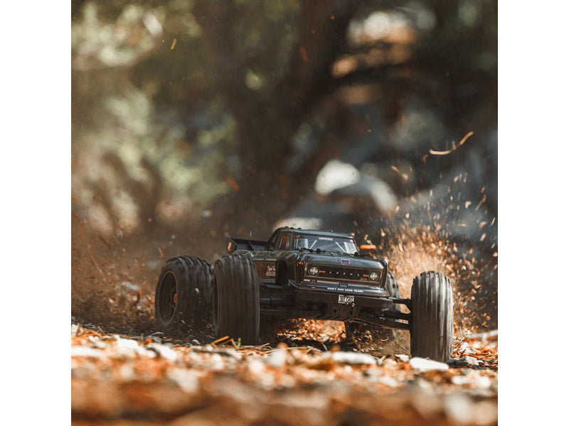 Arrma Outcast 4S V2 BLX 1:10 4WD RTR červená