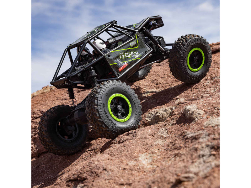 Axial Capra 1:18 V2 4WD RTR šedá