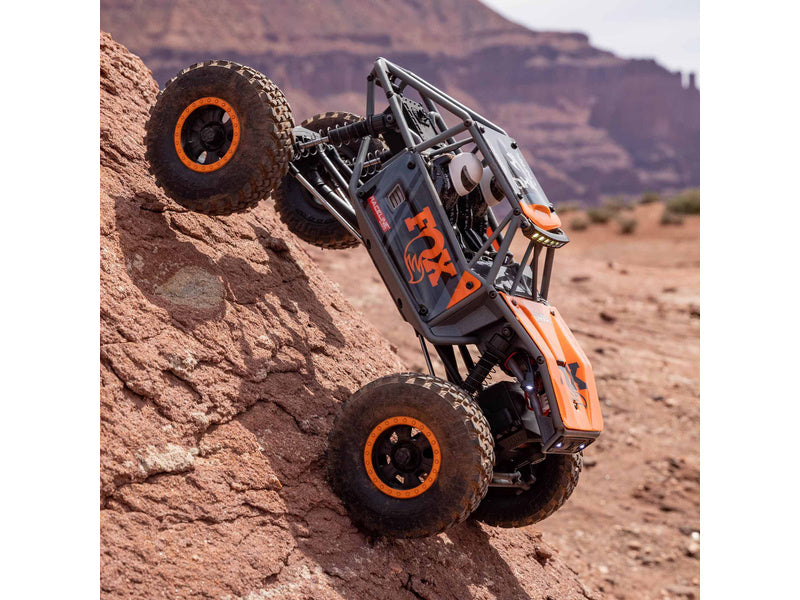 Axial Capra 1:18 V2 4WD RTR šedá