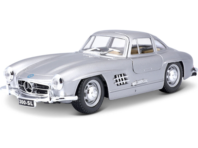 Bburago Mercedes-Benz 300 SL 1954 1:24 stříbrná