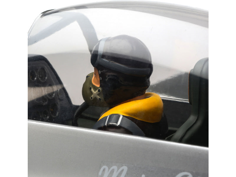 Hangar 9 P-51D Mustang 1.8m 20cc ARF