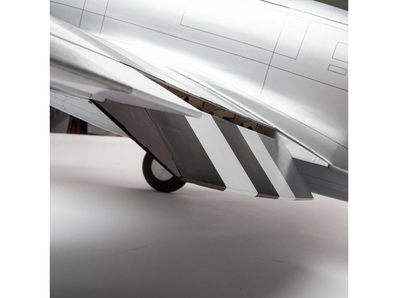 Hangar 9 P-47D Thunderbolt 1.7m 20cc ARF