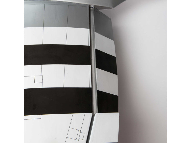 Hangar 9 P-47D Thunderbolt 1.7m 20cc ARF