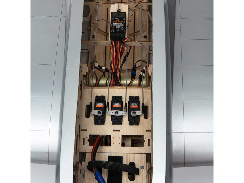 Hangar 9 P-47D Thunderbolt 1.7m 20cc ARF