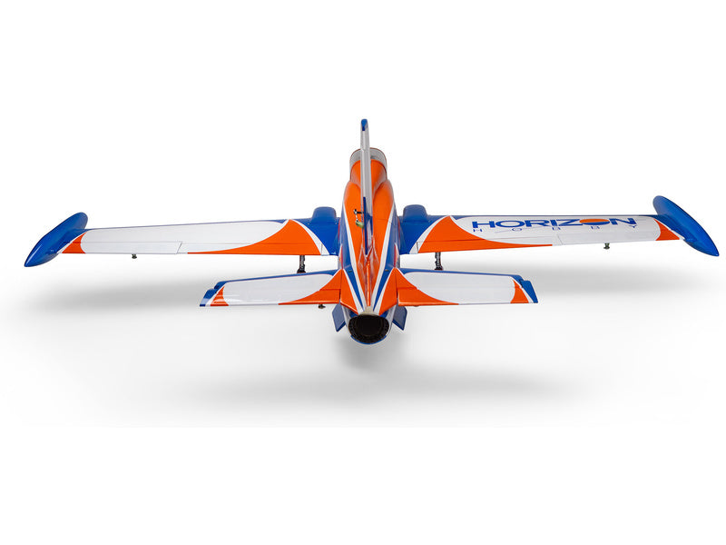 Hangar 9 Aermacchi MB-339 2.1m ARF, zatahovací podvozek