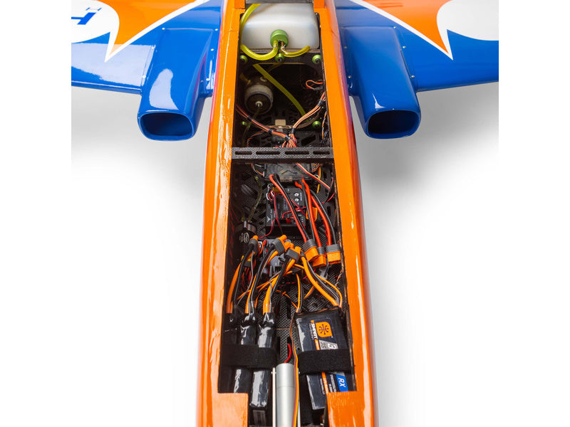 Hangar 9 Aermacchi MB-339 2.1m ARF, zatahovací podvozek