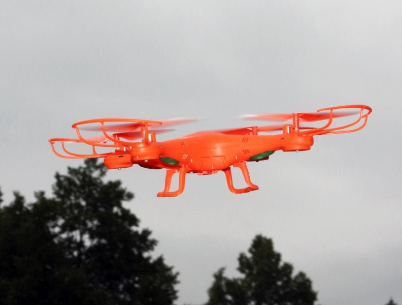 NINCOAIR Quadrone Spike 2.4GHz RTF