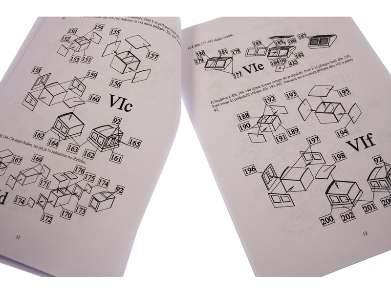 Dušek La Belle Poule 1932 1:50 kit
