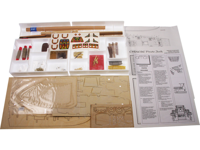 AMATI Čínská džunka 1:100 kit
