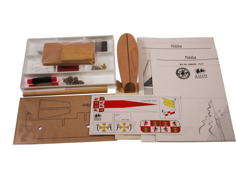 AMATI Nina 1:135 kit