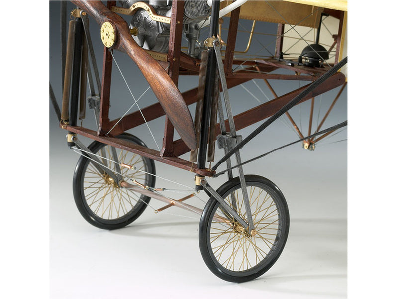 AMATI Bleriot XI 1909 1:10 kit