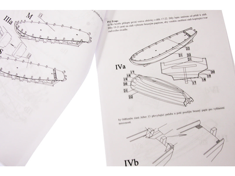 Dušek Maria HF 31 1:72 kit