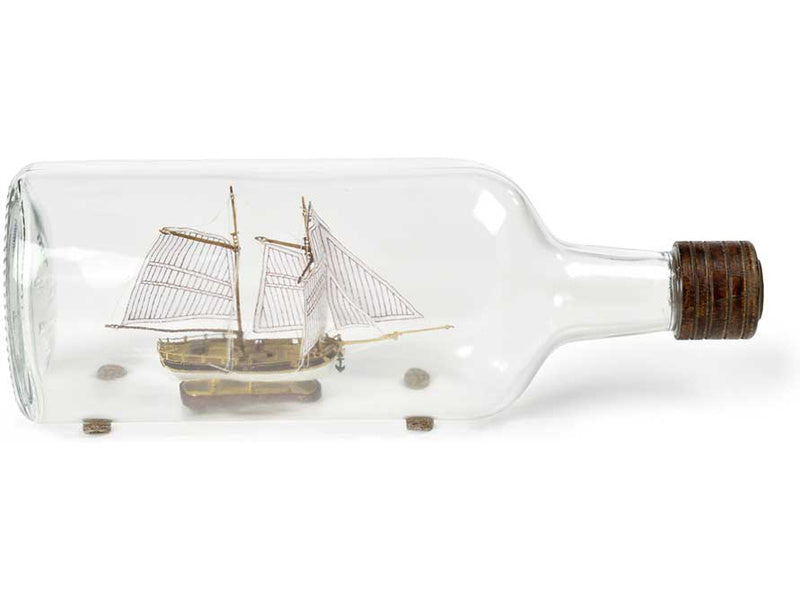 AMATI Hannah 1:300 kit do láhve