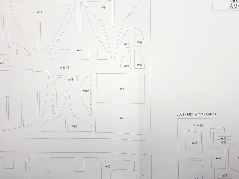 AMATI R.M.S. Titanic 1:250 kit (verze 2025)