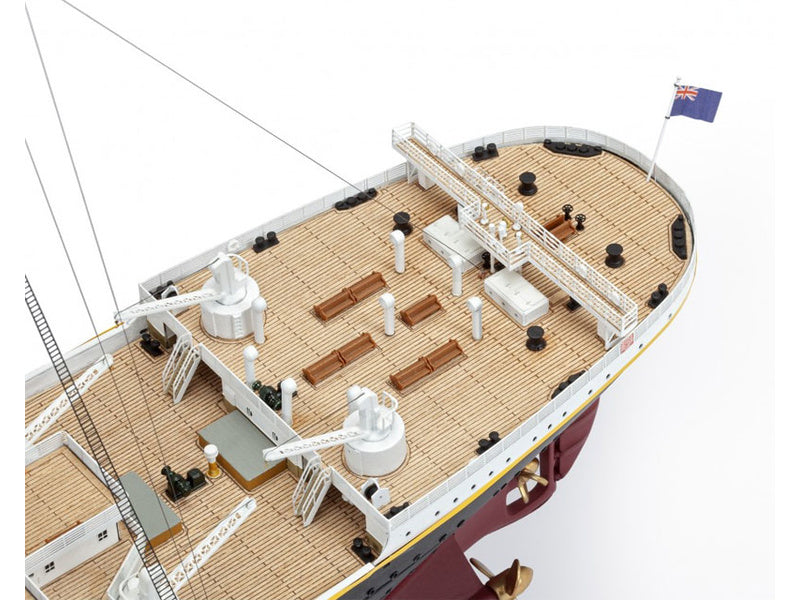 AMATI R.M.S. Titanic 1:250 kit (verze 2025)
